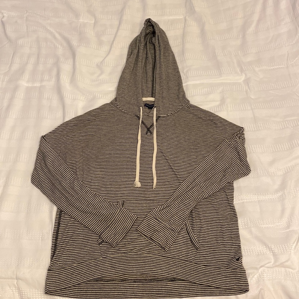 American Eagle Long Sleeve